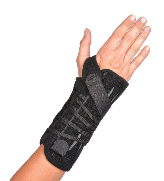 Titan Wrist™- Lacing Orthosis, Short (450)